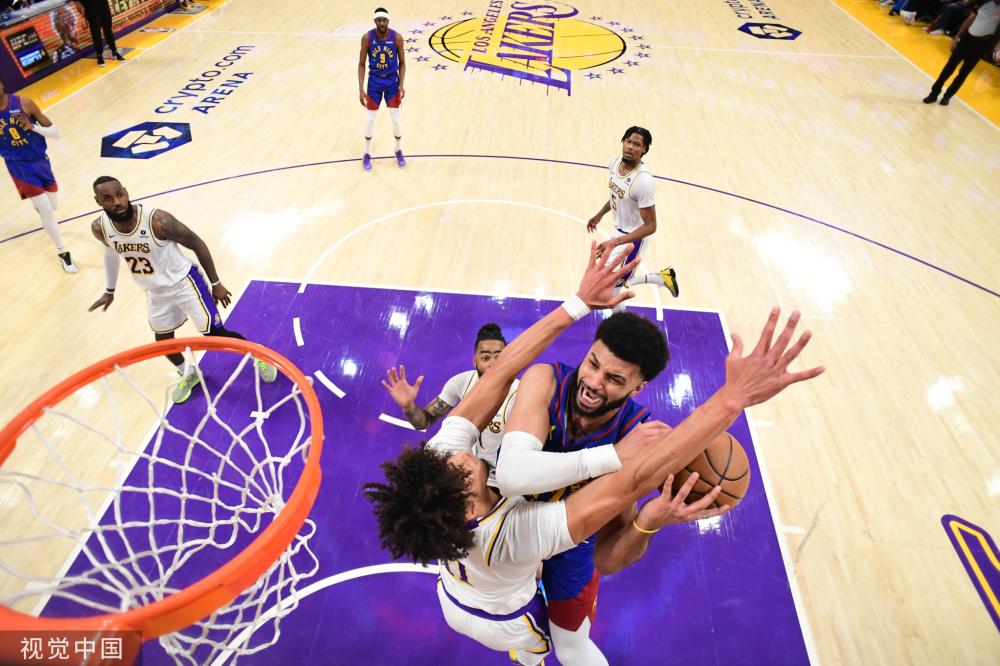 凭借其精湛 凭借其精湛